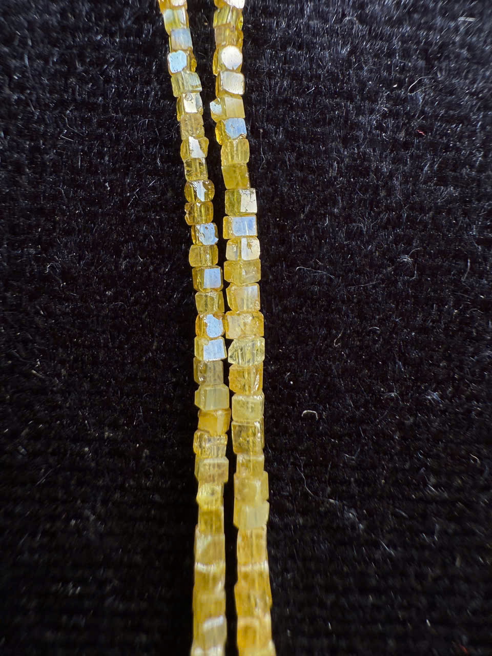 Chuỗi kim cương vuông vàng thiên nhiên Dài 38cm #3