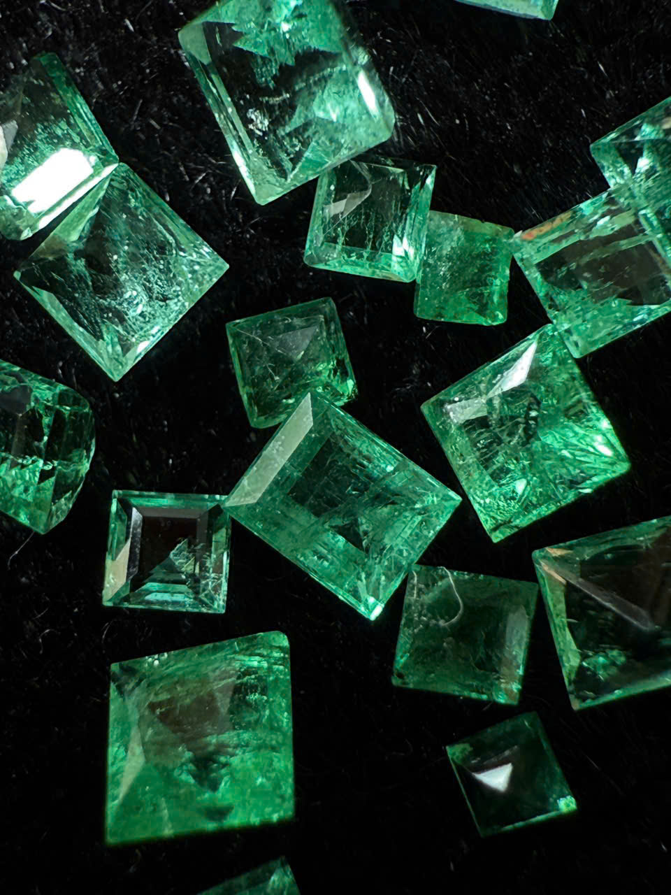 Lục bảo Columbia thiên nhiên  Size: 1.1- 3.2mm #3