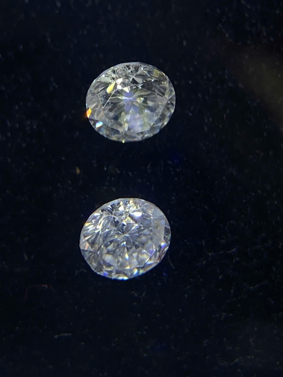 Kim cương trắng cắt giác