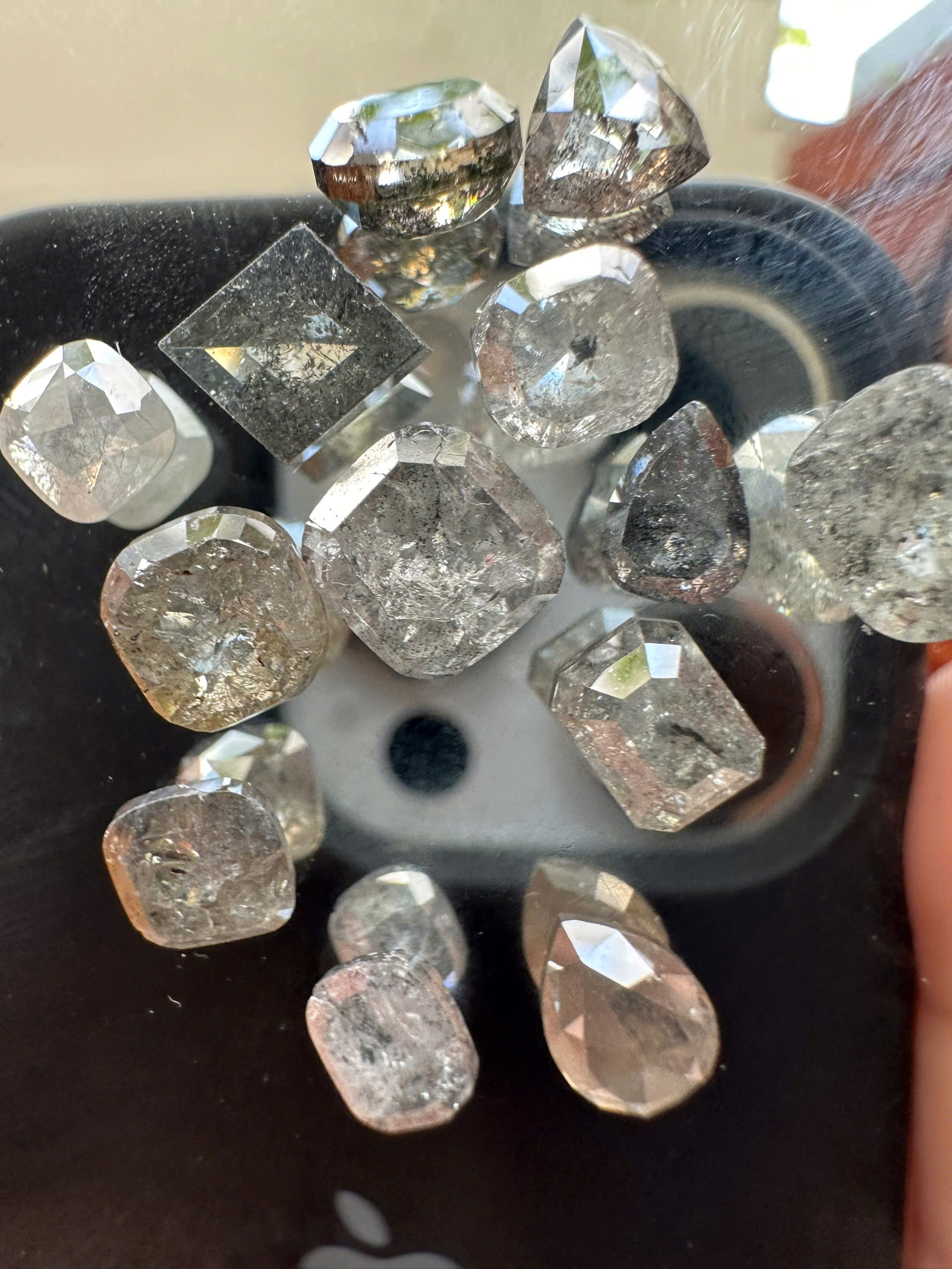 Kim cương xám trắng (muối tiêu) thiên nhiên #3