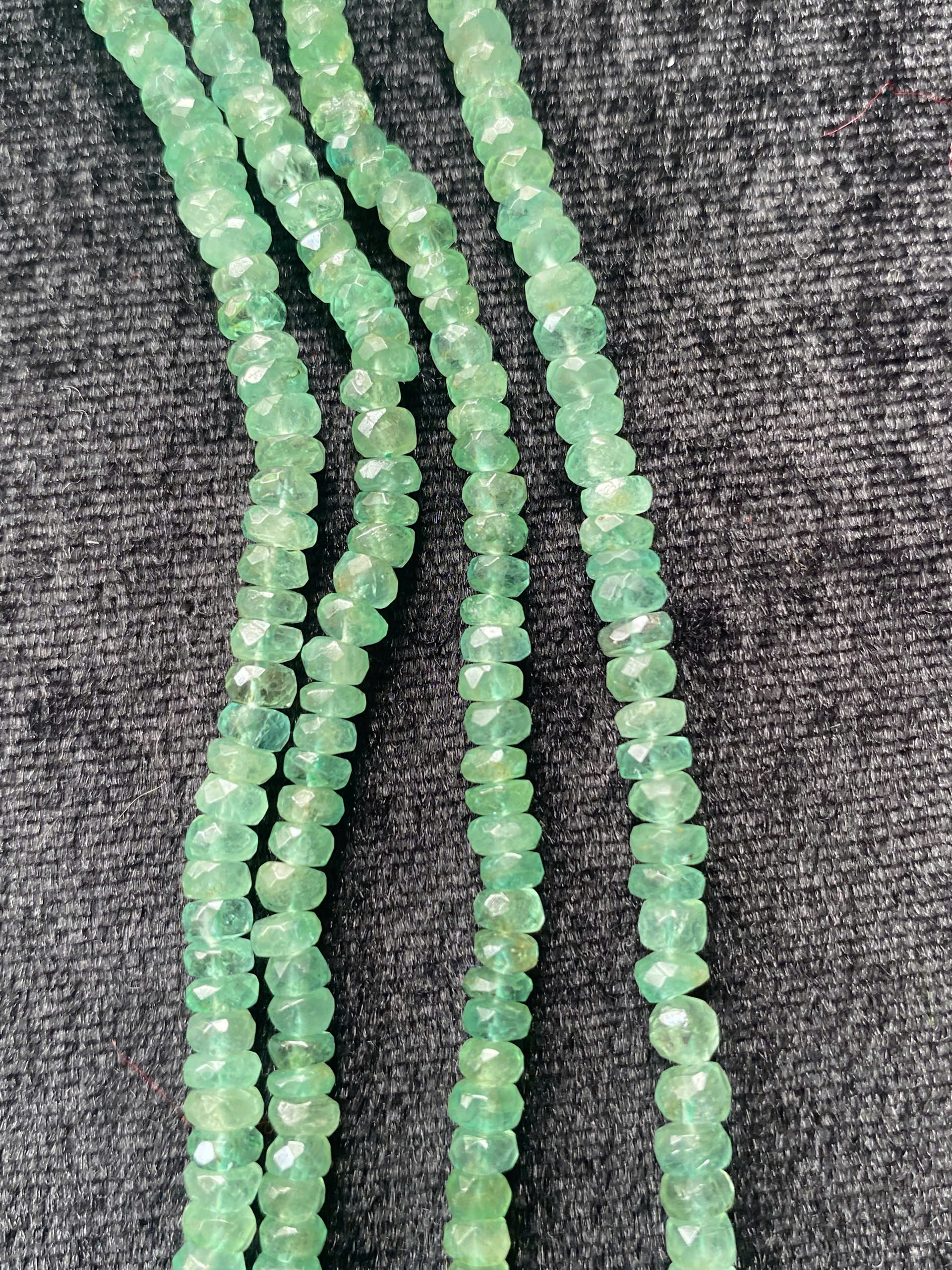 Dây chuỗi Ngọc lục bảo thiên nhiên #2